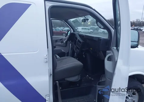 2015 Chevrolet Express 2500 Work Van from USA, damaged, VIN 1GCWGFCF8F1152135